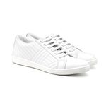 MMC12089_CABRA_BRANCO_01