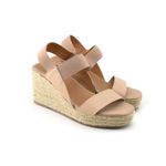 NV426951-ANELINA-PELE-01